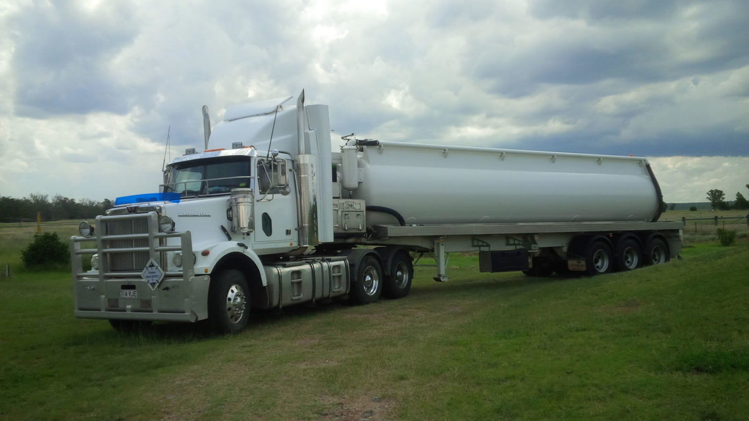 HC Vac Truck driver position Rocklea location 32.01 19587 Driver